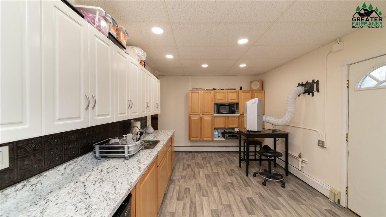 1019 College Rd, Fairbanks, AK 99701